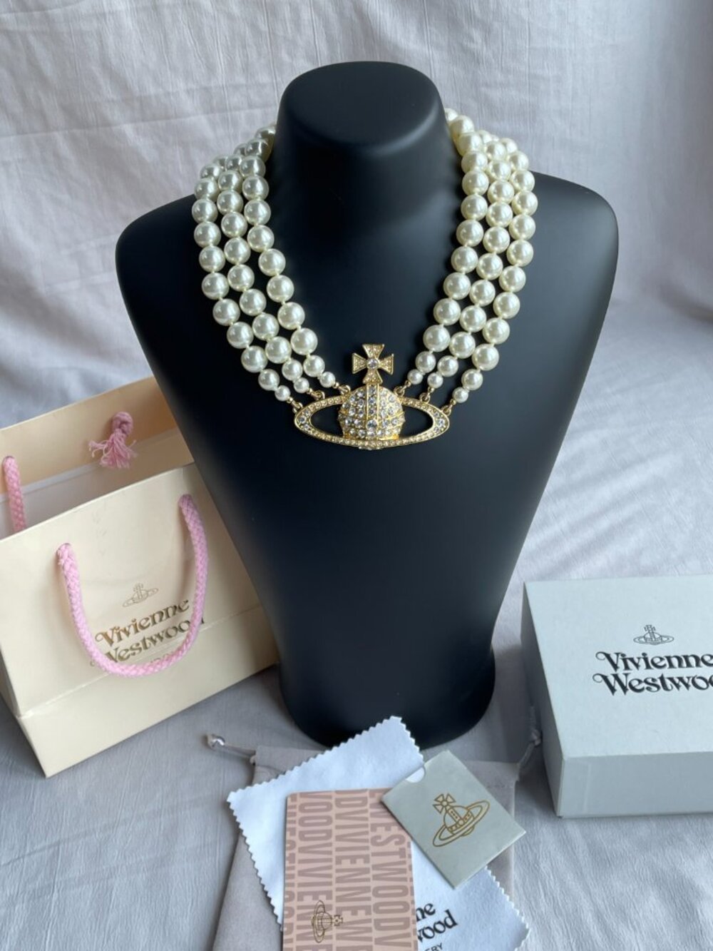 Brand-new Vivienne Westwood three-tier necklace with gold-tone pendant